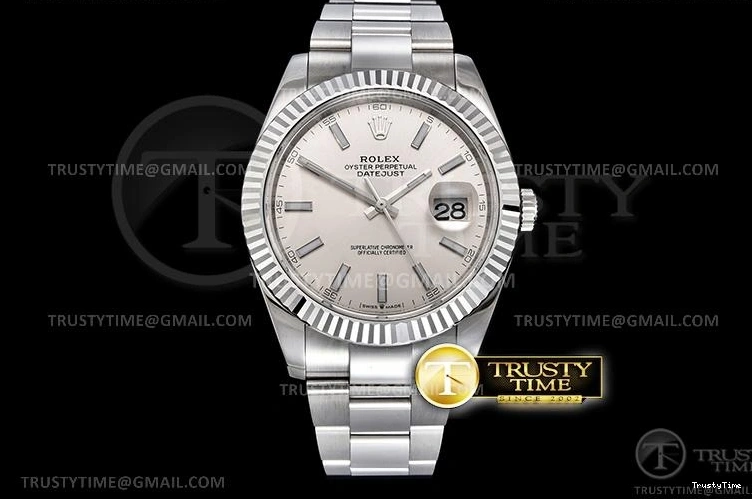 1104 ComfortFit R2DJ0257A – DJ2 41mm 658